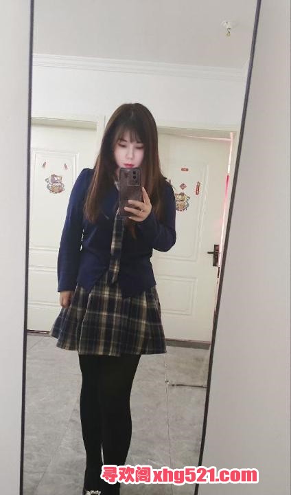 c4527fa6-87a1-4f13-ac42-6d577ecbcd6a.jpg