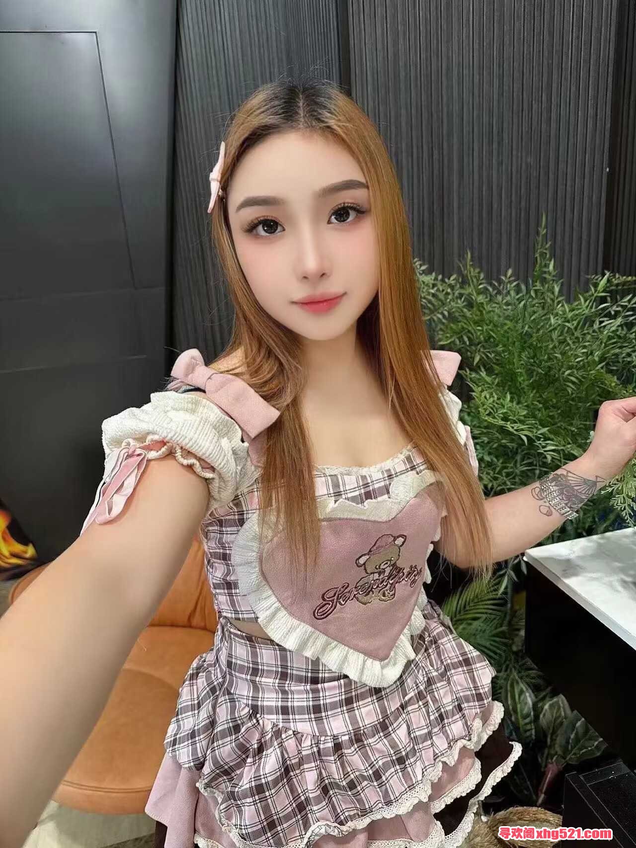 174746n8xc18pgmvcowczp.jpg