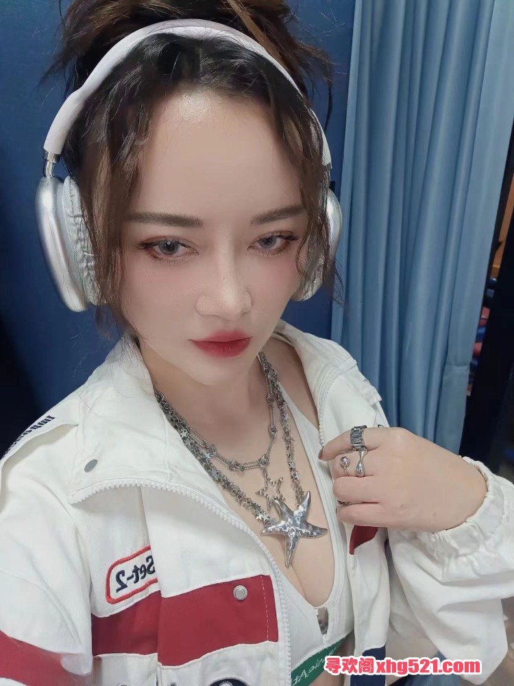 152855vc6468elmgme9egx.jpg