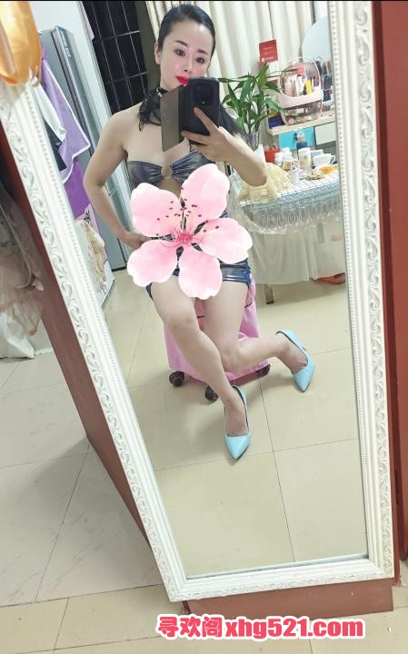 2a1a73a0-54d3-46e7-afb1-7ed4c32f37d3.jpg