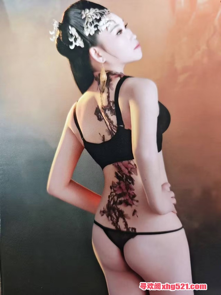 160755sm0mq8vcqg8qeevu.jpg