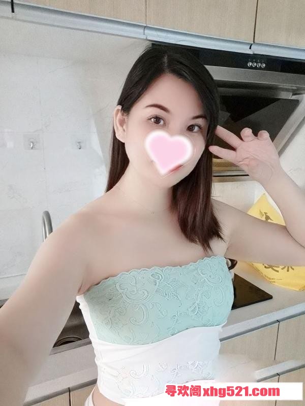 224715xqy3drx4yqc4chyr.jpg